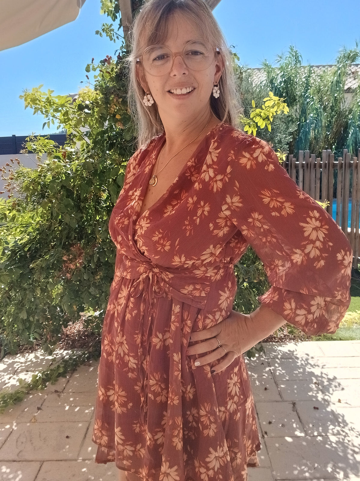 Robe Faustine – L’élégance entre été et automne 🍂