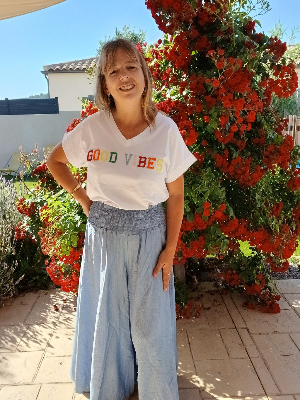 ✨ T-shirt Mila – Good vibes